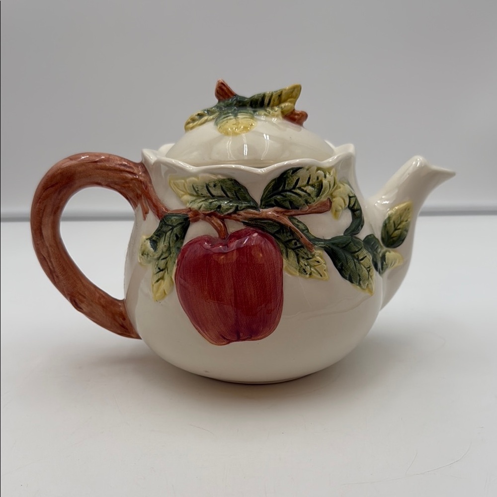 CBK LTD 1991 ceramic teapot